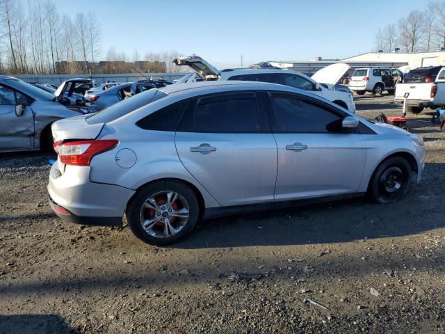 VIN 1FADP3F28EL235247 2014 FORD FOCUS no.3