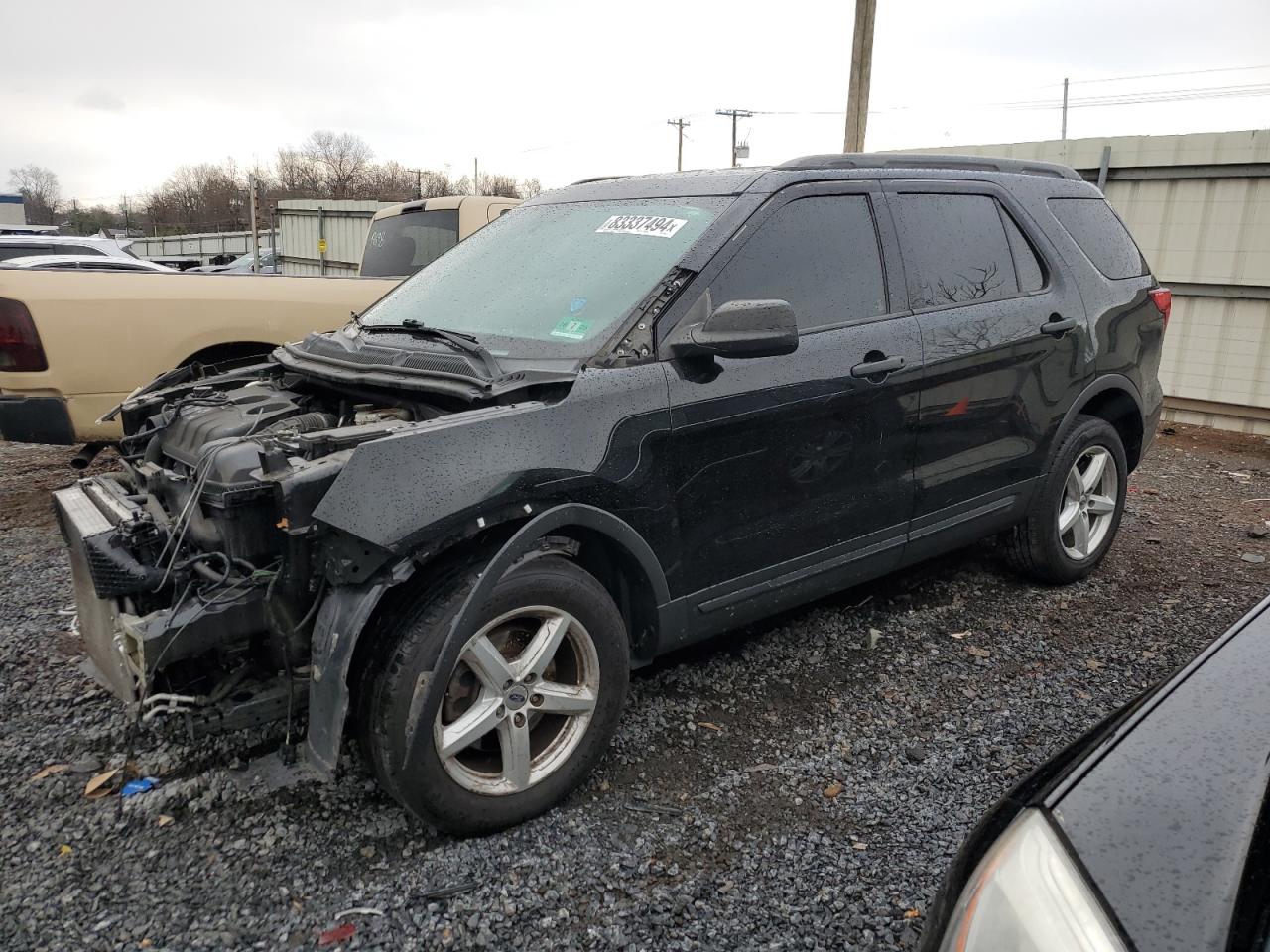  Salvage Ford Explorer