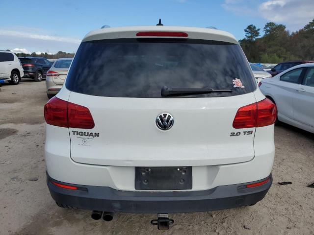 2015 VOLKSWAGEN TIGUAN S - WVGAV7AX8FW612863