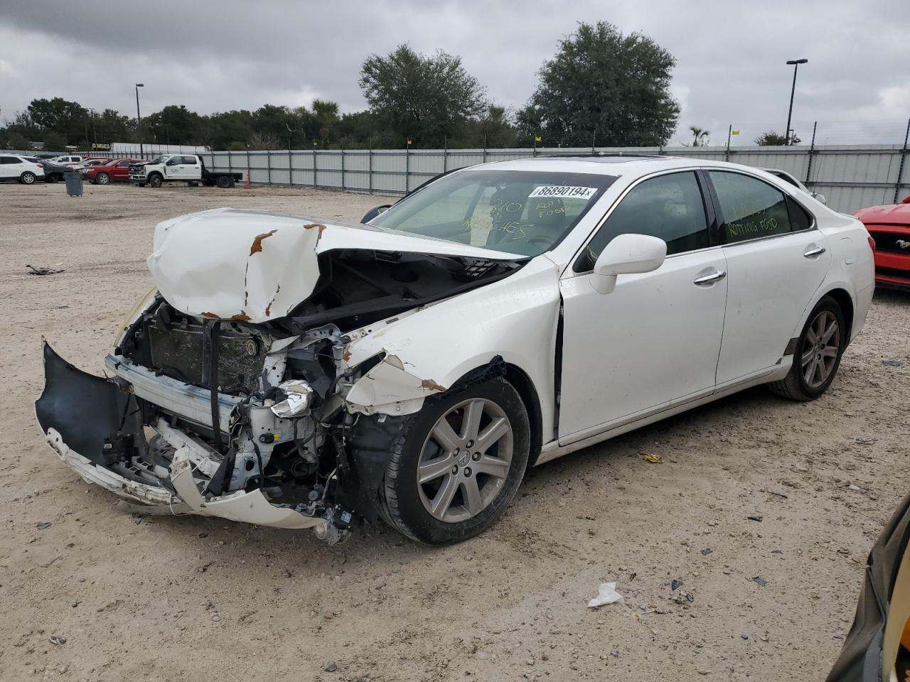  Salvage Lexus Es