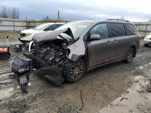 2019 TOYOTA SIENNA XLE #3033670749