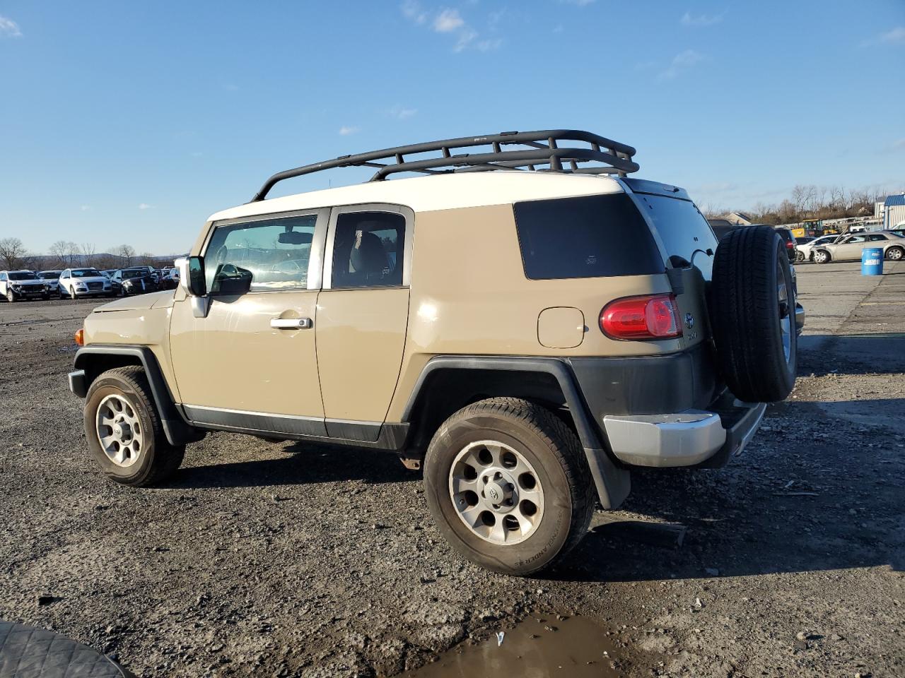 Lot #3025722303 2011 TOYOTA FJ CRUISER