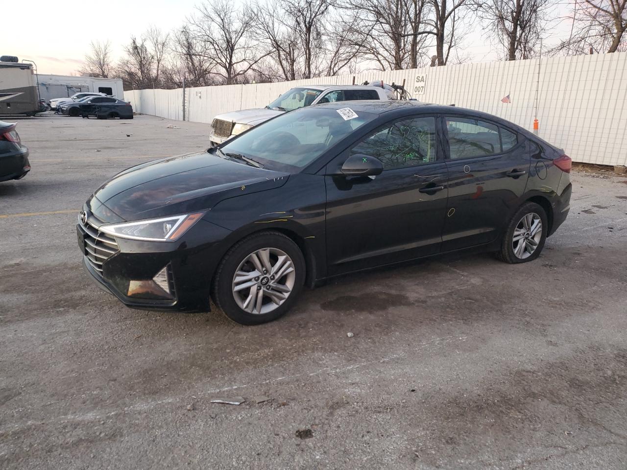 HYUNDAI ELANTRA SEL