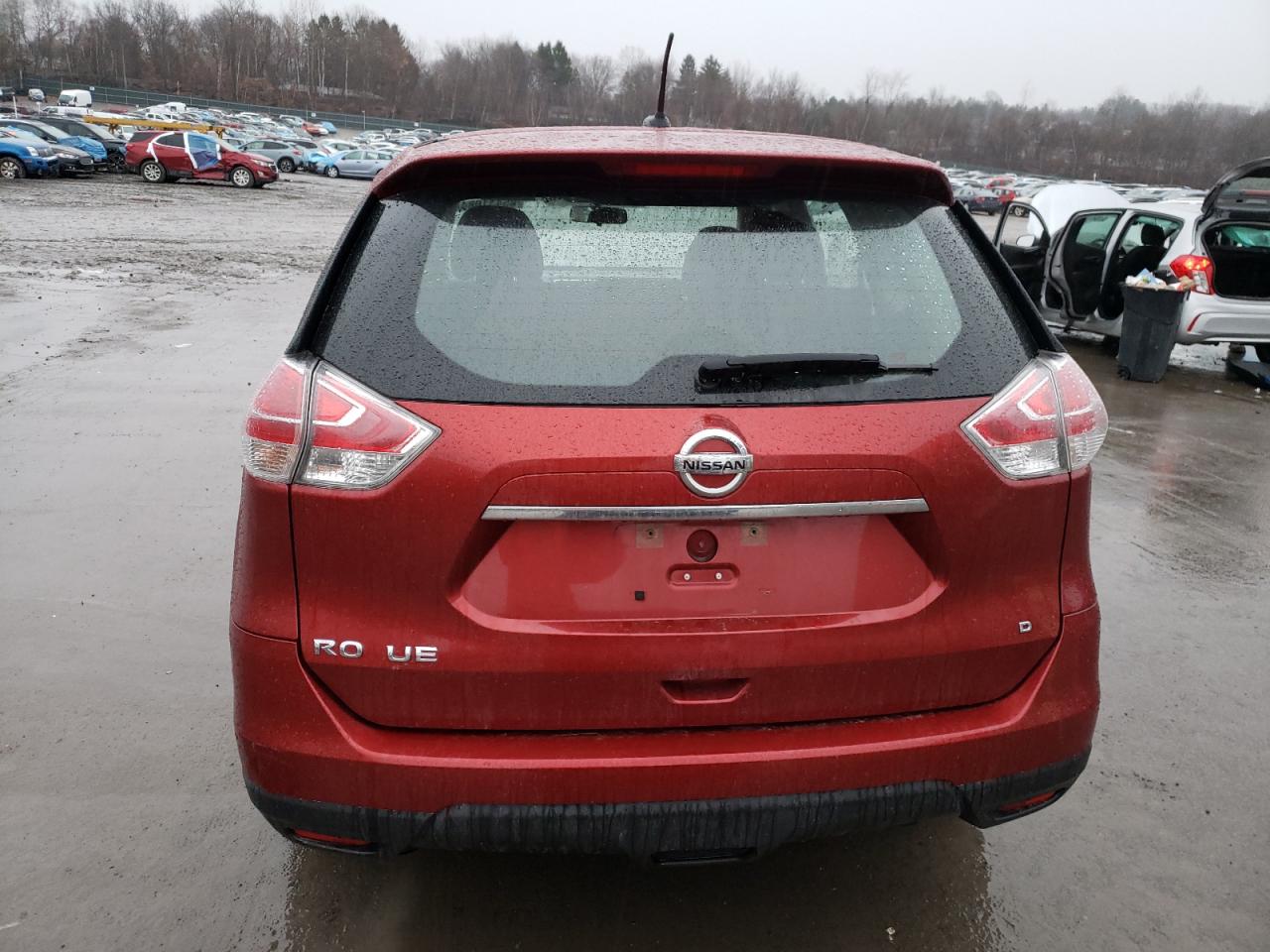 Lot #3033337874 2015 NISSAN ROGUE S