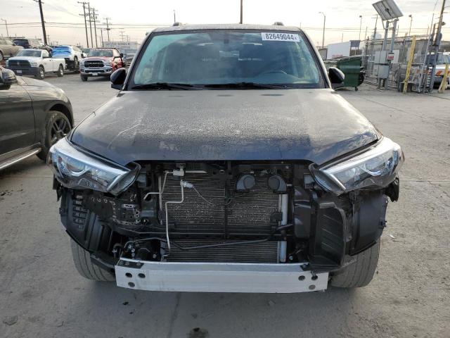 VIN JTEBU5JR5K5656588 2019 TOYOTA 4RUNNER no.5