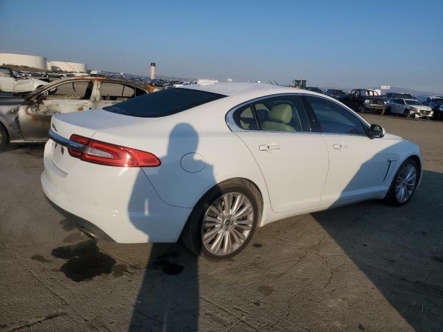 JAGUAR XF PORTFOL 2012 white  gas SAJWA0HBXCLS36818 photo #4