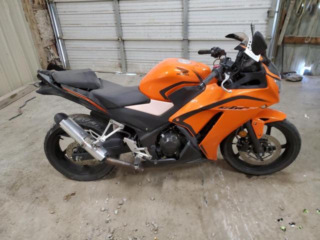 2016 HONDA CBR300 R #3024667734