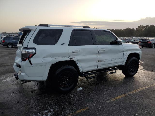 2021 TOYOTA 4RUNNER SR - JTEEU5JR1M5231868