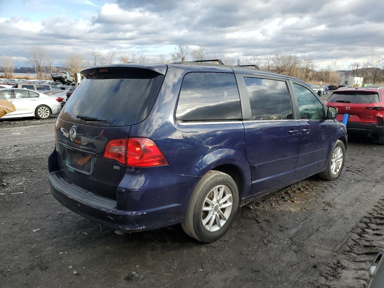 Lot #3029348719 2012 VOLKSWAGEN ROUTAN SE