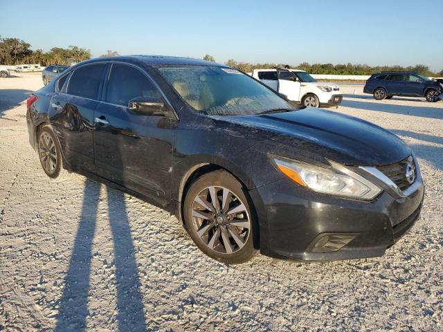 VIN 1N4AL3AP3GC116929 2016 NISSAN ALTIMA no.4