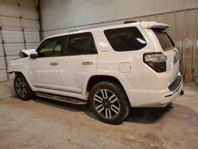 2020 TOYOTA 4RUNNER SR - JTEBU5JRXL5836389