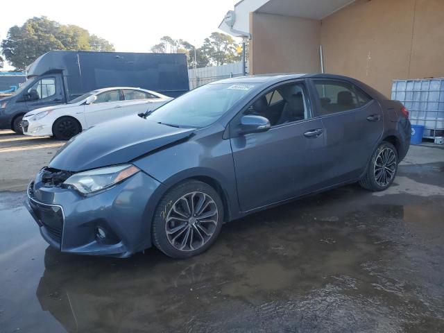 VIN 5YFBURHE9FP300913 2015 TOYOTA COROLLA no.1