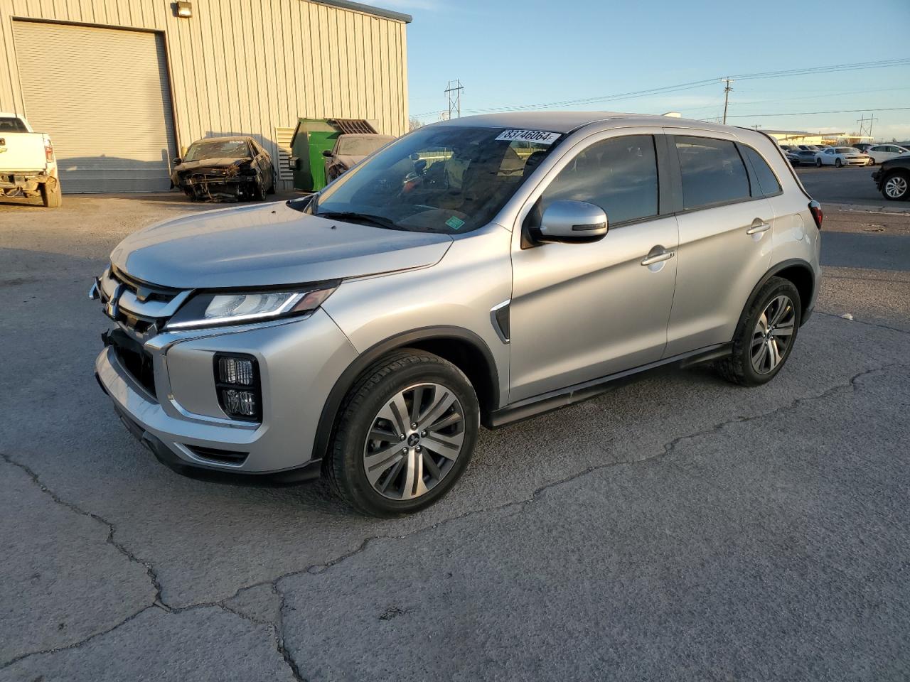 MITSUBISHI OUTLANDER ES