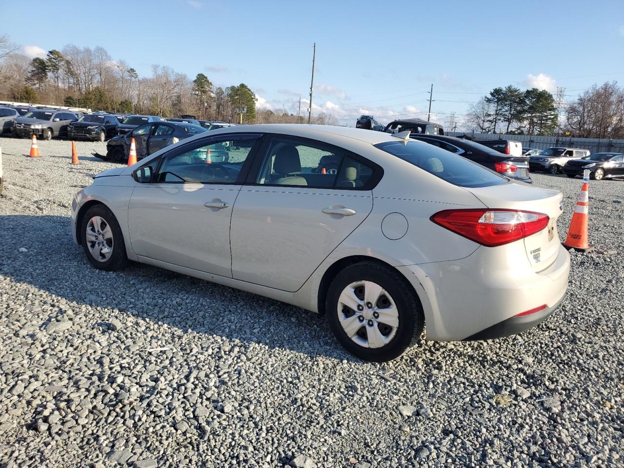 Lot #3038097192 2015 KIA FORTE LX