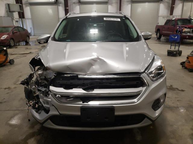 VIN 1FMCU9J90JUB13648 2018 FORD ESCAPE no.5