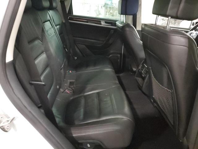 2016 VOLKSWAGEN TOUAREG SP WVGEF9BP1GD001157