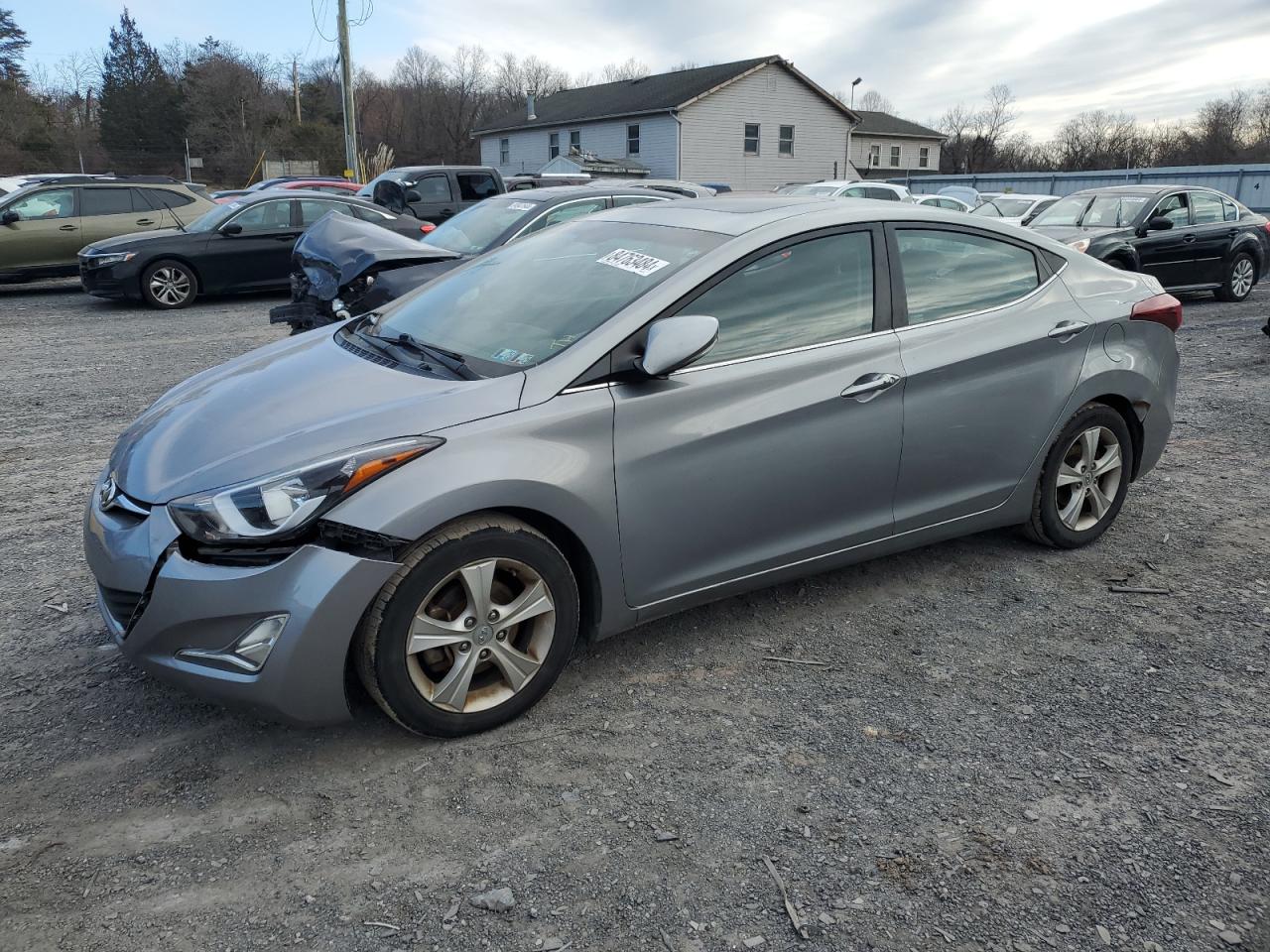  Salvage Hyundai ELANTRA