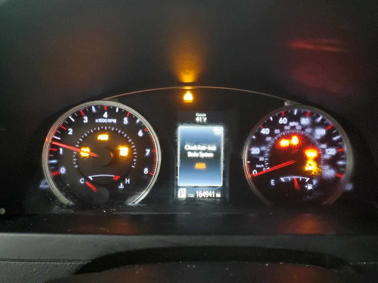 Toyota Camry le 2017