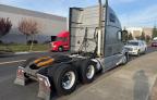 Lot #3025101271 2016 VOLVO VN VNL