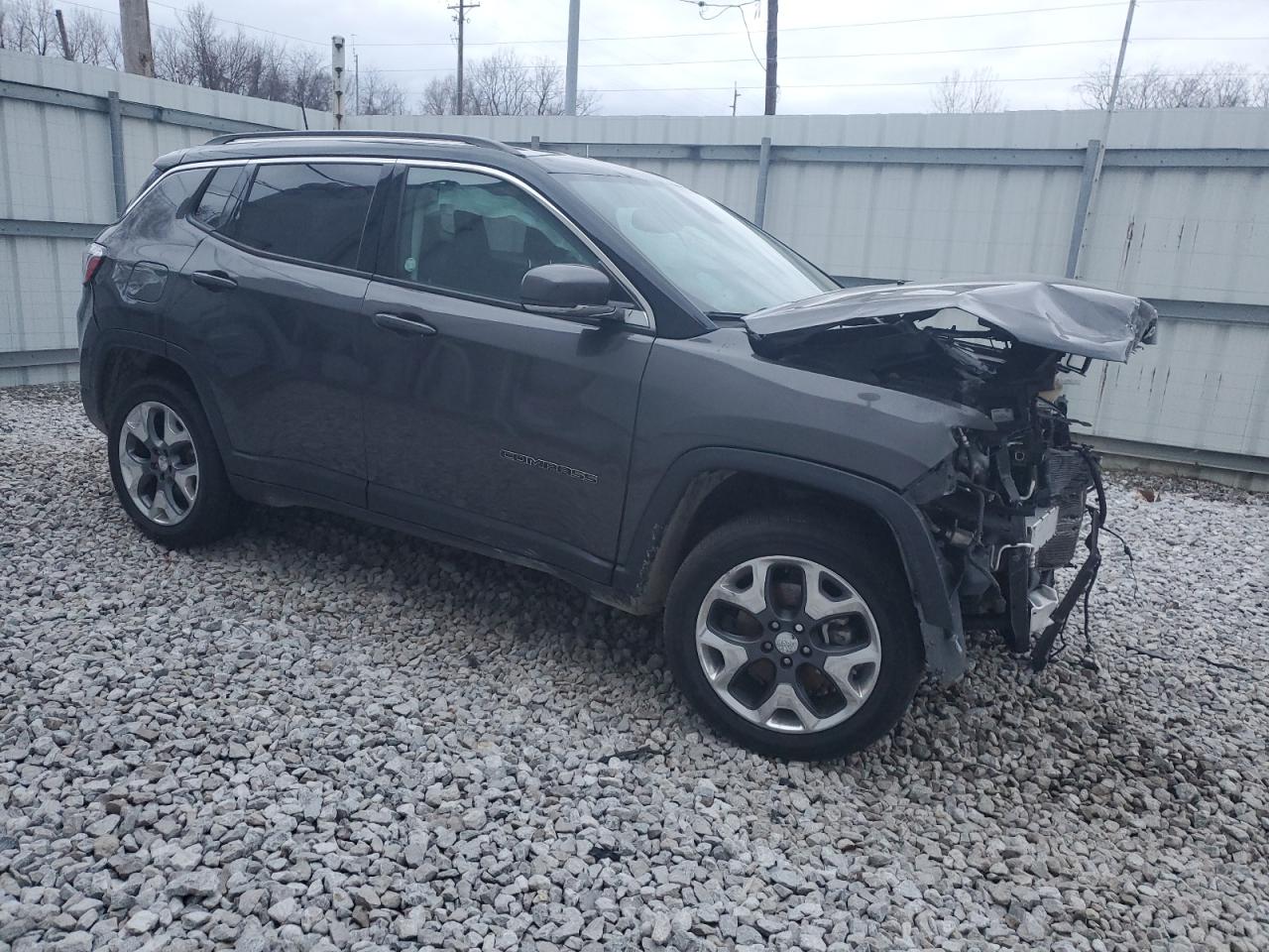 Lot #3025947962 2019 JEEP COMPASS LI