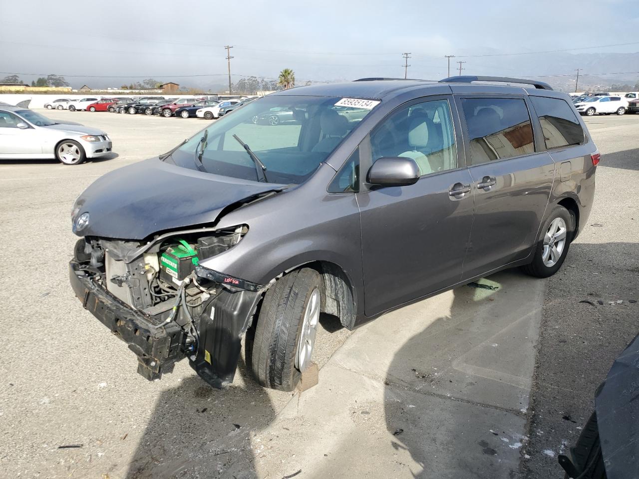 5TDKZ3DC4HS880262 TOYOTA SIENNA LE 2017