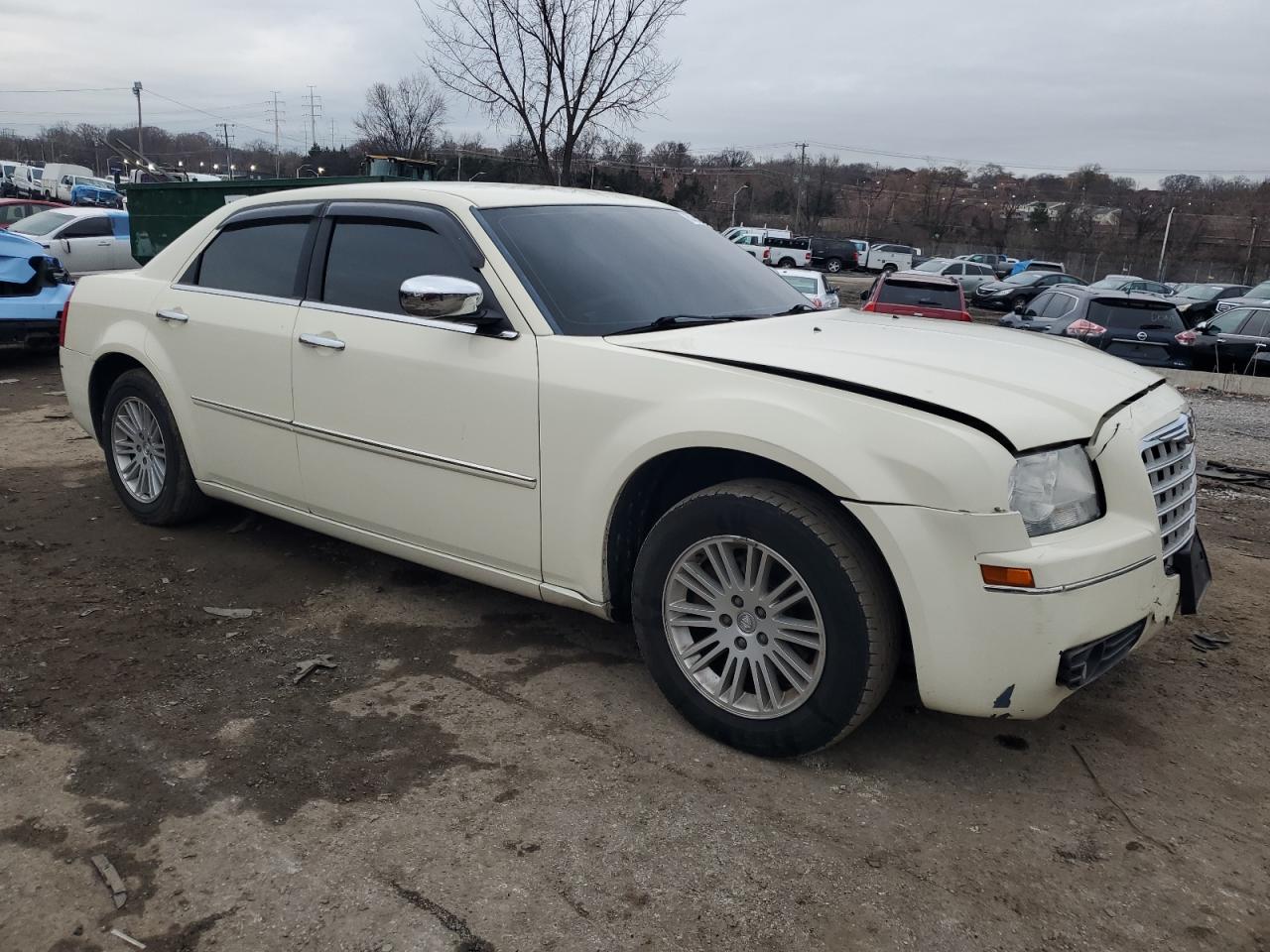 Lot #3034643419 2010 CHRYSLER 300 TOURIN