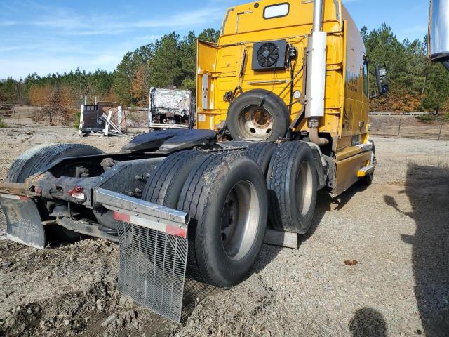 VOLVO VN 1999 yellow  diesel 4VG7DBRJ2XN796894 photo #4