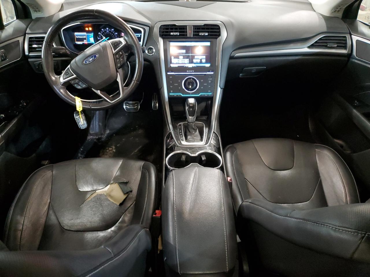 FORD FUSION TITANIUM