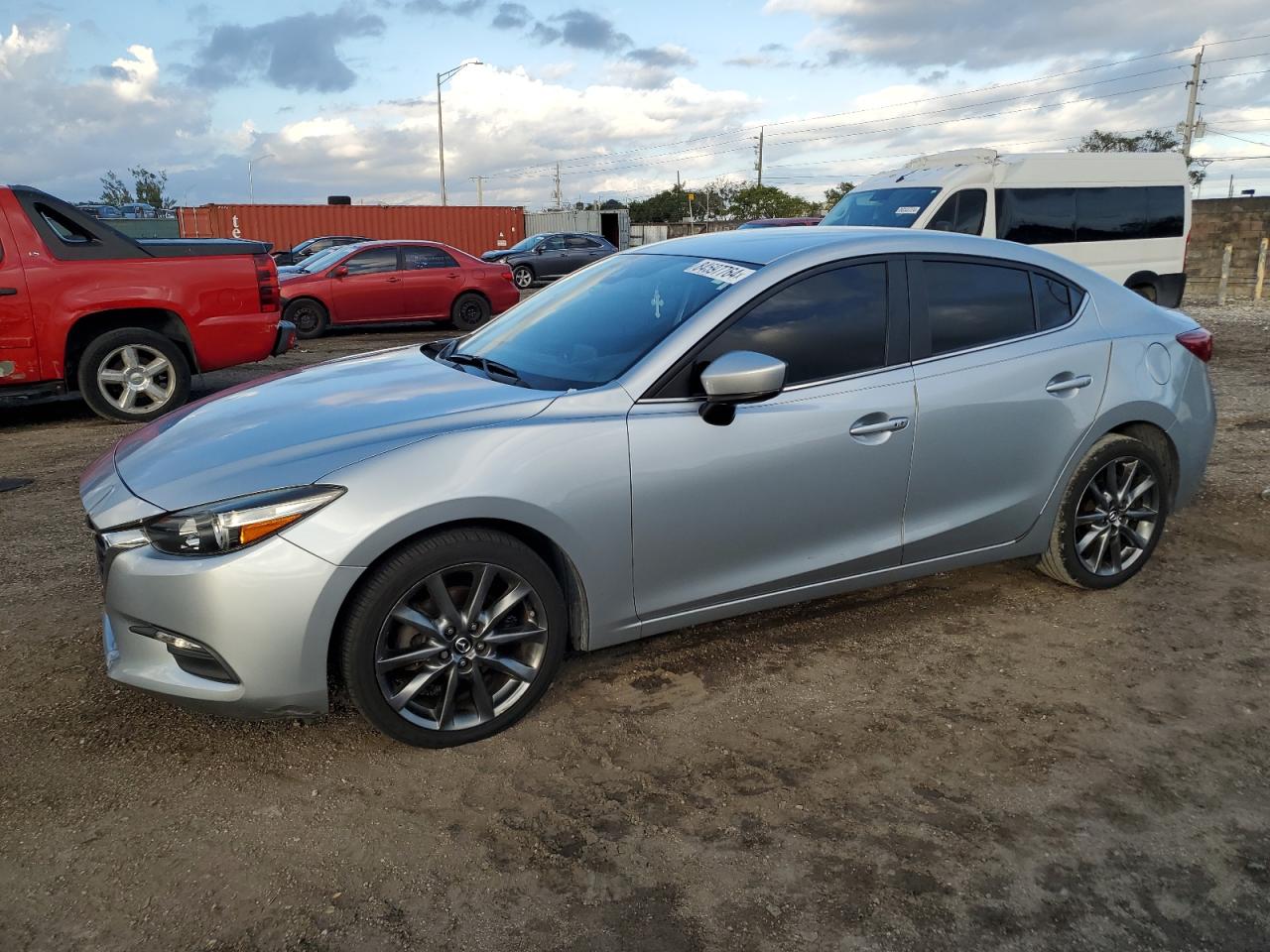  Salvage Mazda 3