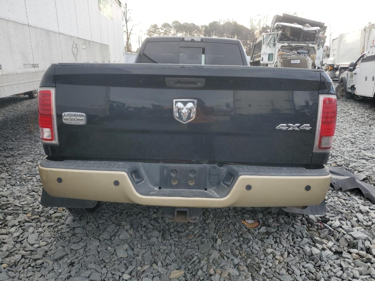 Lot #3048295722 2015 RAM 3500 LONGH