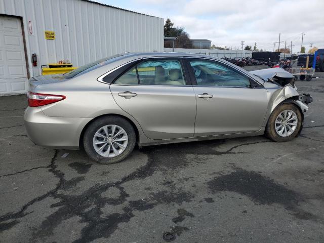 TOYOTA CAMRY LE 2015 tan  gas 4T4BF1FK0FR467329 photo #4