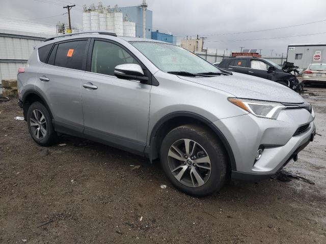 2018 TOYOTA RAV 4 JTMRFREV2JJ227099