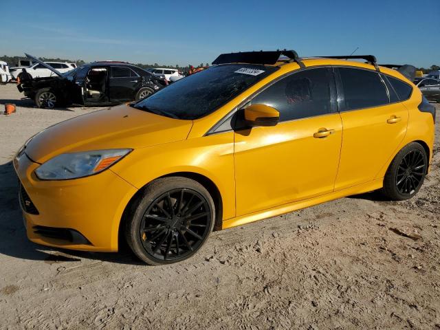 FORD FOCUS ST 2013 yellow  Gasoline 1FADP3L90DL175867 photo #1