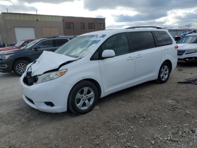 TOYOTA SIENNA LE