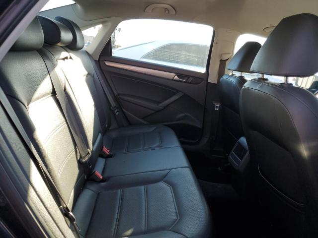 2015 VOLKSWAGEN PASSAT S - 1VWAS7A36FC102746