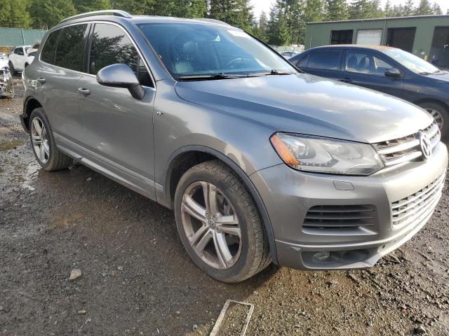 VIN WVGDF9BP6ED003902 2014 VOLKSWAGEN TOUAREG no.4