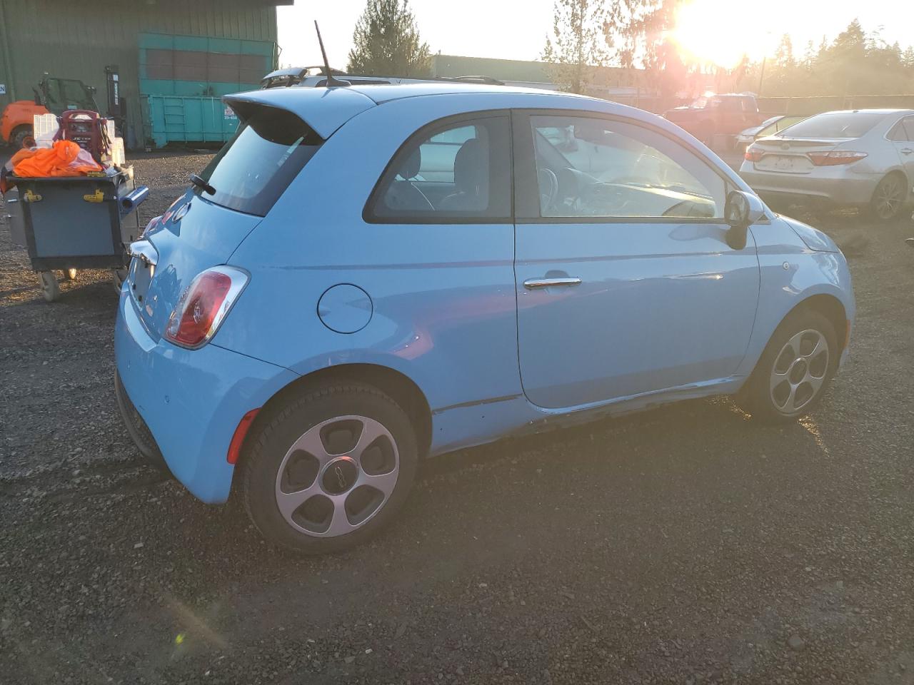 Lot #3024197877 2015 FIAT 500 ELECTR