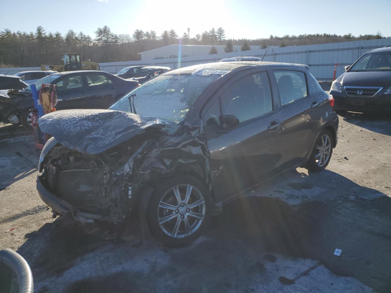  Salvage Toyota Yaris