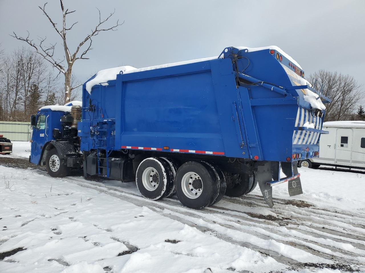 Lot #3036943725 2015 MACK 600 LEU600