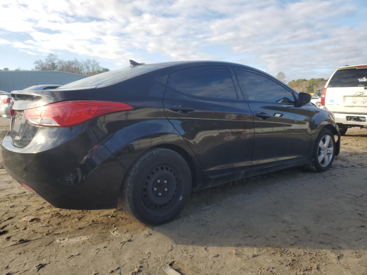 Lot #3034393092 2013 HYUNDAI ELANTRA GL