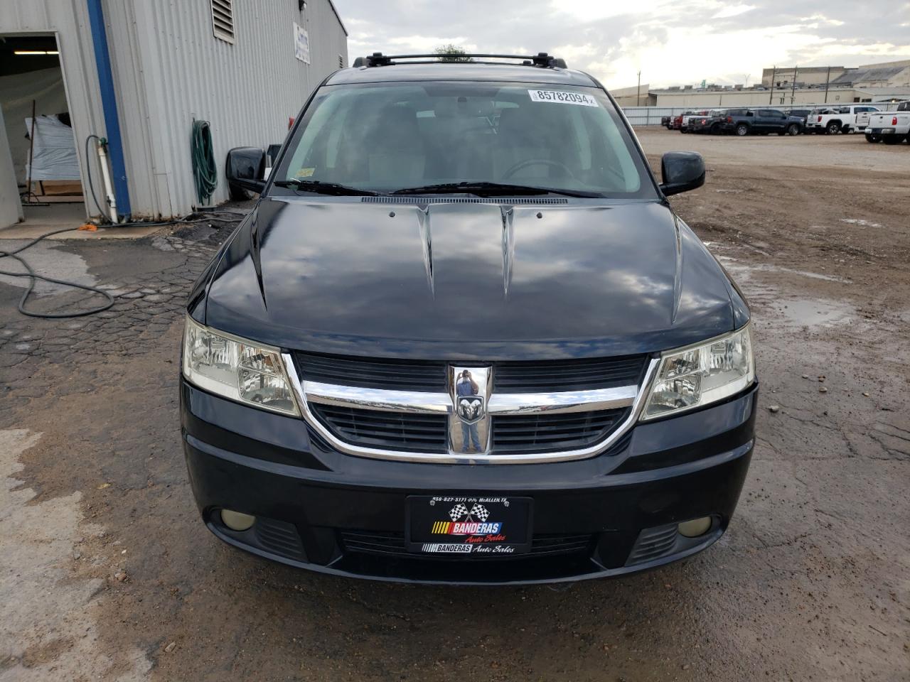 Lot #3046026345 2009 DODGE JOURNEY SX