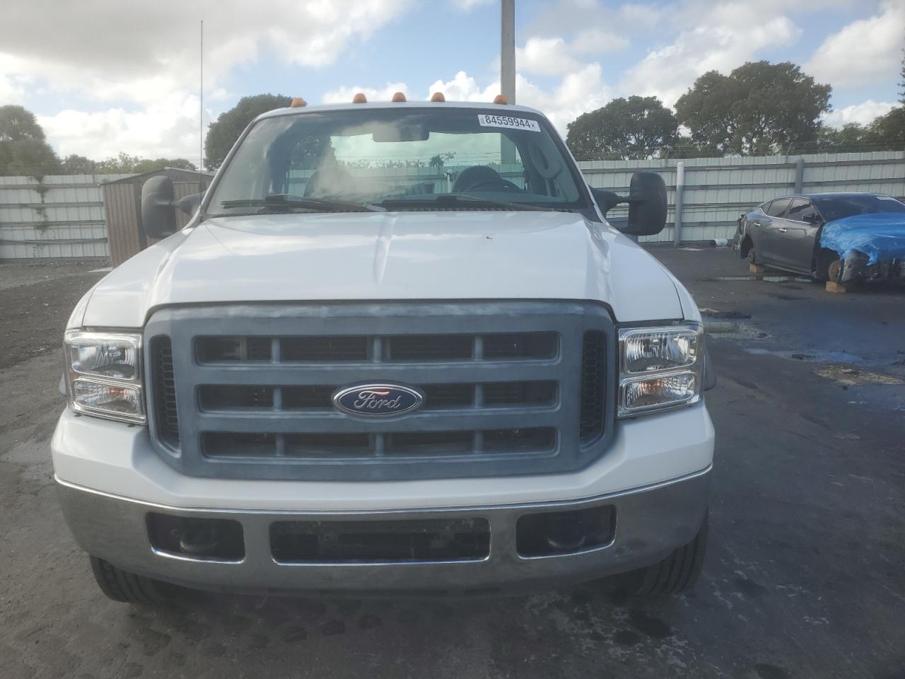 Lot #3027083787 2006 FORD F550 SUPER