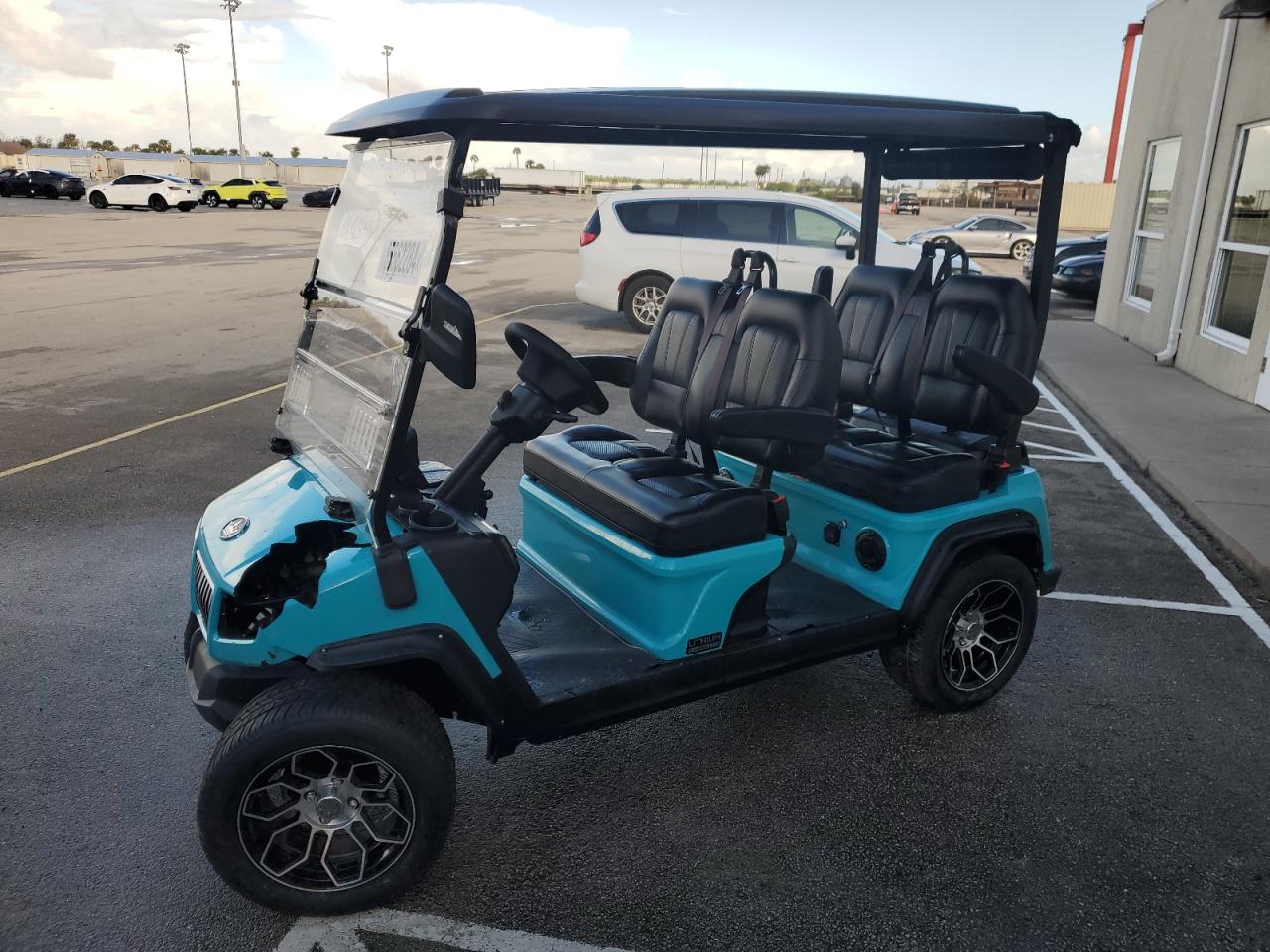 Lot #3050310886 2024 HDKP GOLF-CART