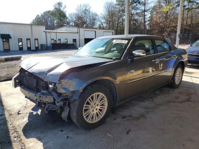 Global Auto Auctions: 2010 CHRYSLER 300 TOURIN