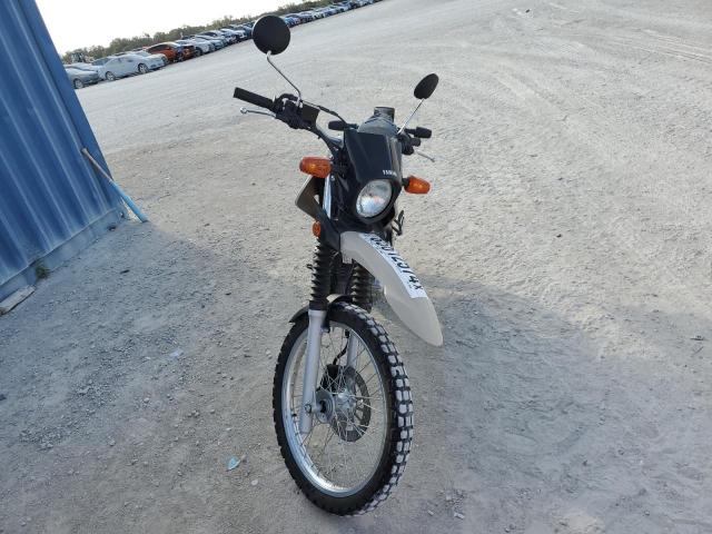 YAMAHA XT250 2018 beige  gas JYADG24E1JA008663 photo #3