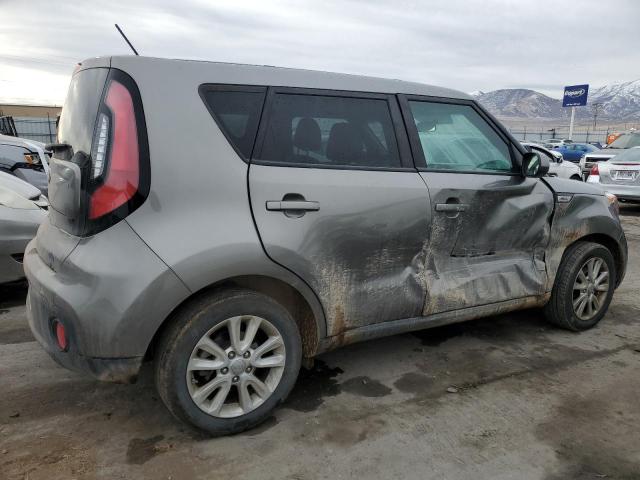 VIN KNDJN2A28J7553389 2018 KIA SOUL no.3