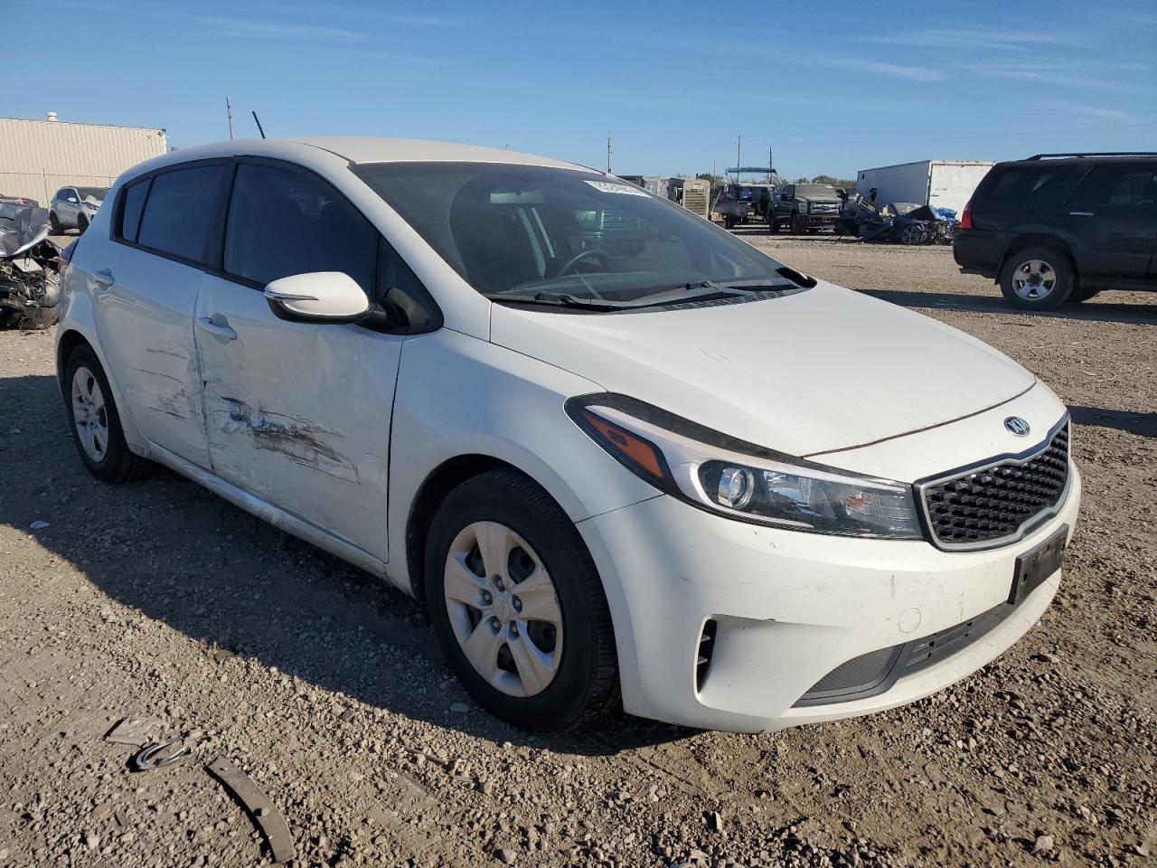 Lot #3033603182 2017 KIA FORTE LX