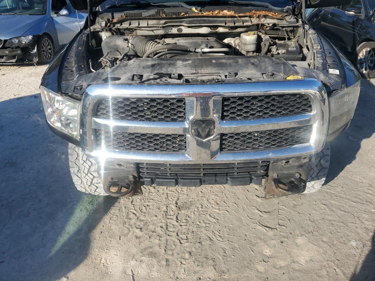 Lot #3028578960 2016 RAM 2500 ST