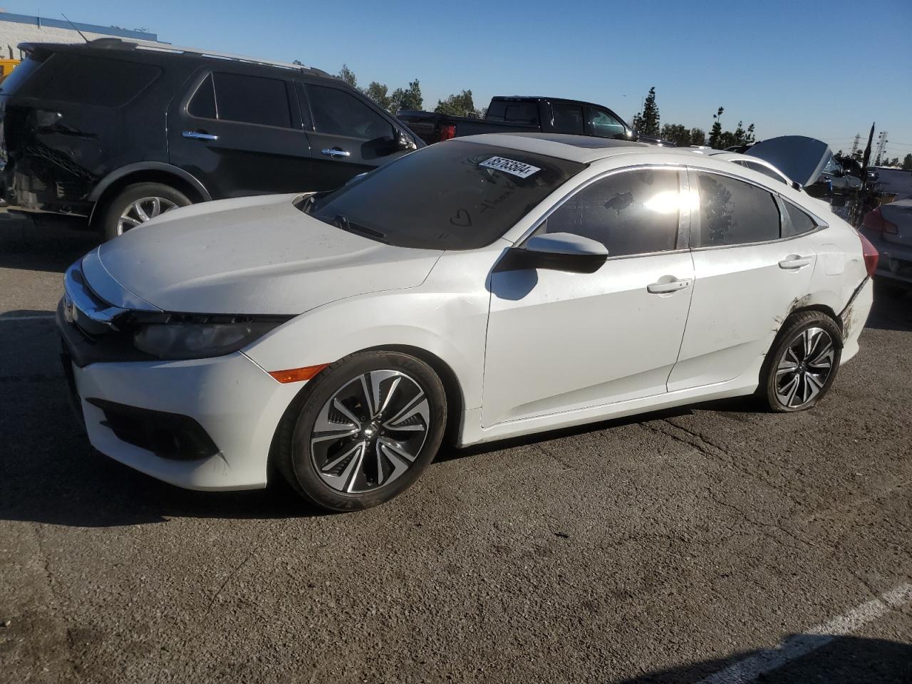 Lot #3033516093 2017 HONDA CIVIC EX