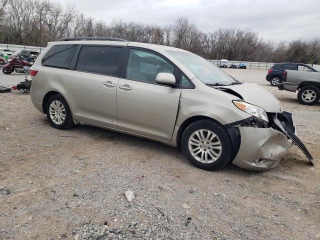 2016 TOYOTA SIENNA XLE - 5TDYK3DC6GS699497